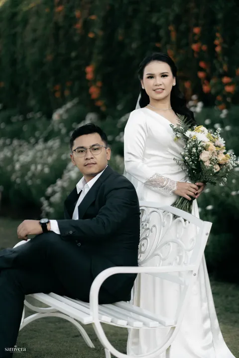 Foto sampul undangan Septa & Bowo
