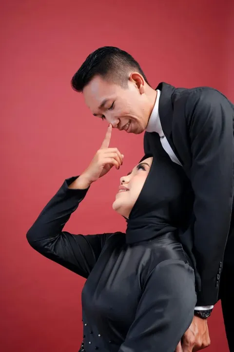 Foto sampul undangan Candra & Erni