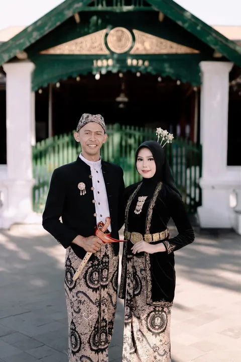 Foto sampul undangan Hendra & Ivana
