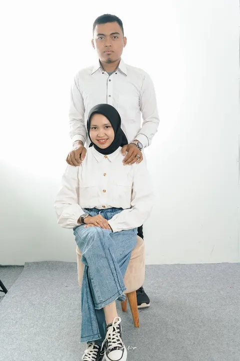 Foto sampul undangan Misla & Dayat