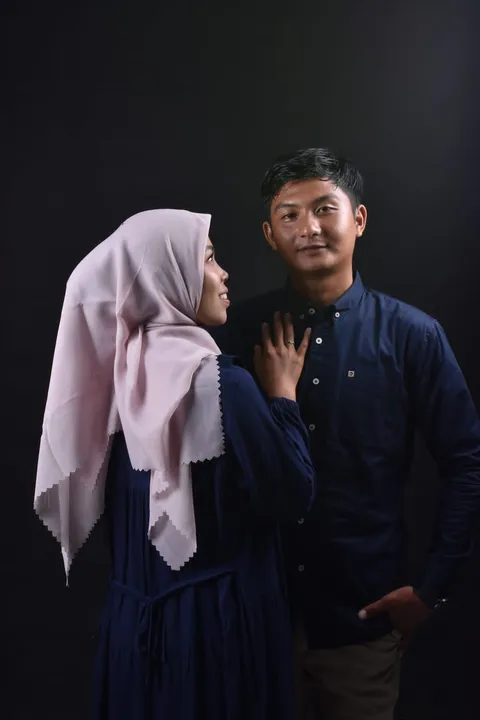 Foto sampul undangan Yuli & David