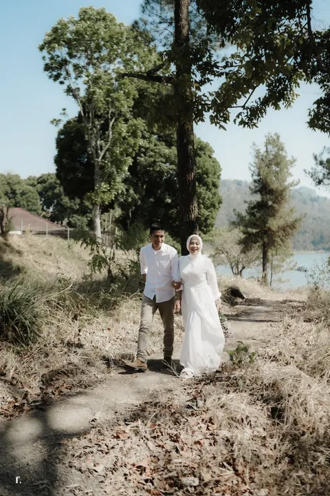 Foto sampul undangan Raka & Sevika