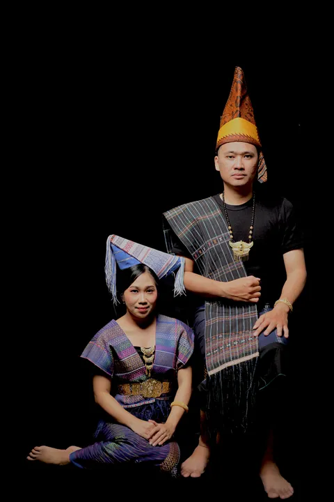 Foto sampul undangan Juli & Evan