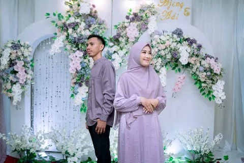 Foto sampul undangan Adi & Ajeng