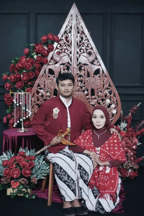 Foto sampul undangan Fajar & Adawiyah