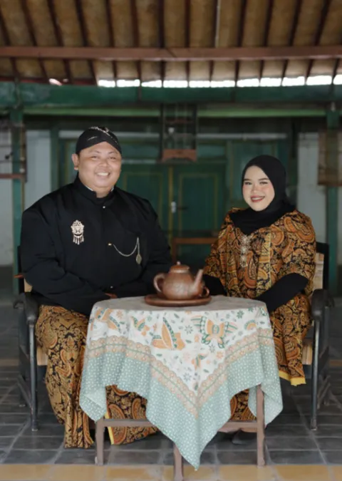 Foto sampul undangan Nendra & Evi