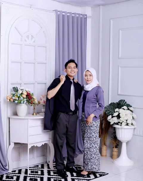 Foto sampul undangan Ahmad & Frayudia