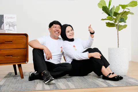 Foto sampul undangan Dede Cahyati Anggraeni (Dede) & Riyan Devi Agustian
