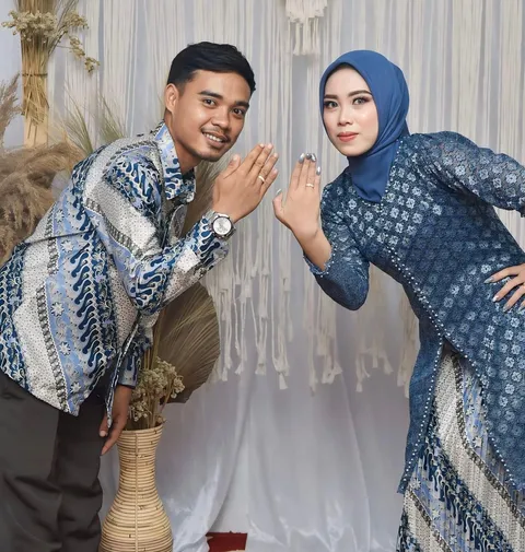 Foto sampul undangan Syam & Taufiq