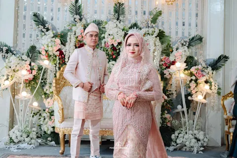 Foto sampul undangan Elda & Arik