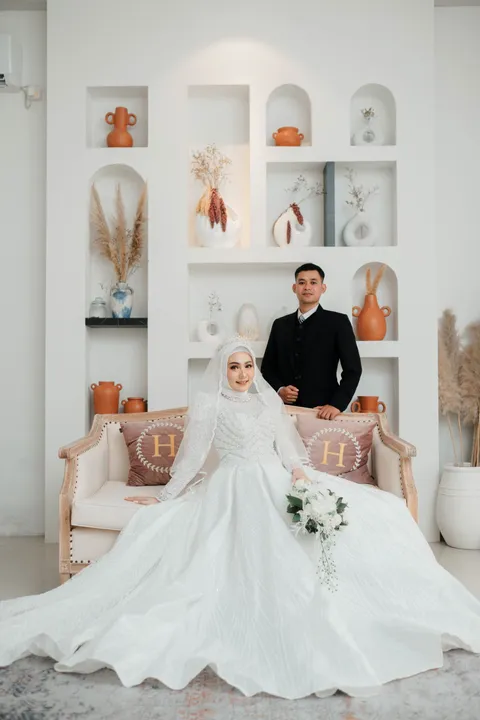 Foto sampul undangan Risti & Rizki