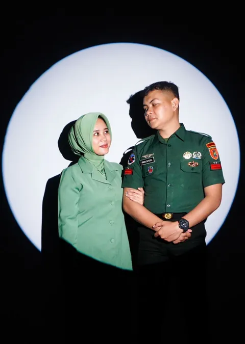 Foto sampul undangan Irwan & Endah