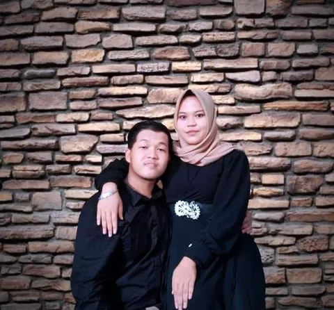 Foto sampul undangan Eva & Puad