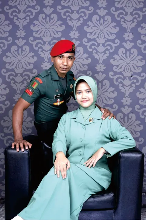 Foto sampul undangan Zainal Besi & Novita Sari