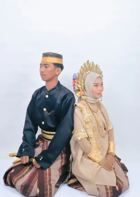 Foto sampul undangan Haykal & Pink