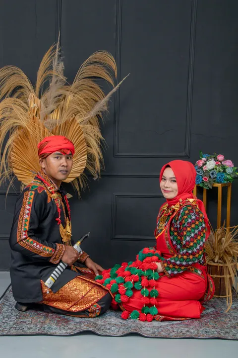 Foto sampul undangan Lydia Afni Buspa & Fahrozi Iqbal Nugraha