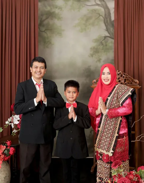 Foto sampul undangan Danish Abrisam Absana