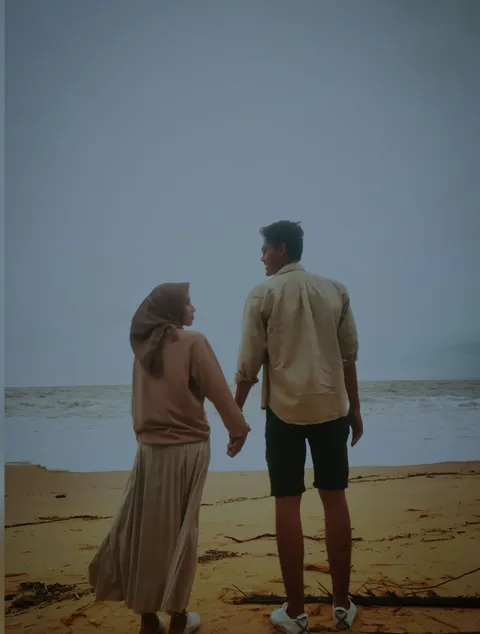 Foto sampul undangan Zulfaa & Dano