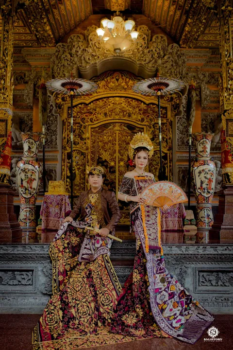 Foto sampul undangan Dewi & Eka