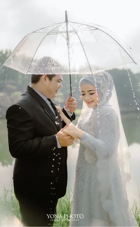 Foto sampul undangan Kurnia & Lia