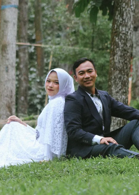 Foto sampul undangan Riska & Riky
