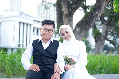 Foto sampul undangan Fani & Ary
