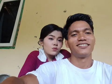 Foto sampul undangan Lusy Handayani Br Manullang & Fery Ananda Putra Nainggolan