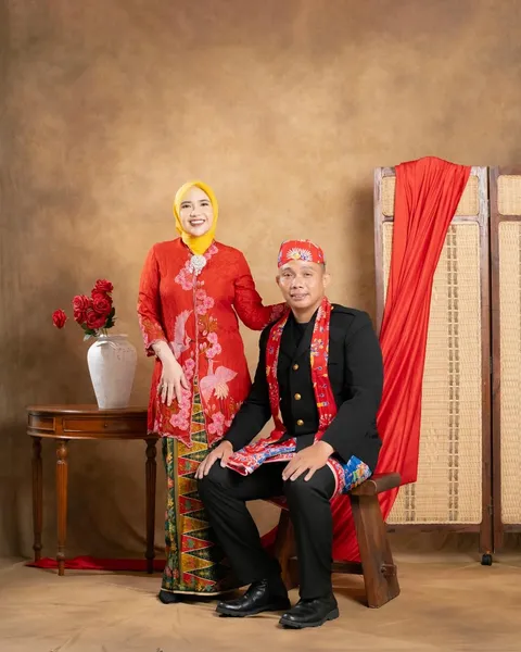 Foto sampul undangan Sardi & Amy