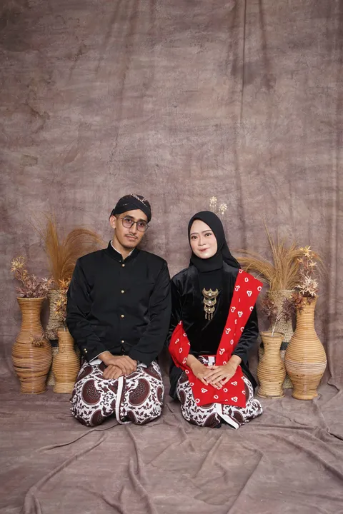 Foto sampul undangan Cici & Qory