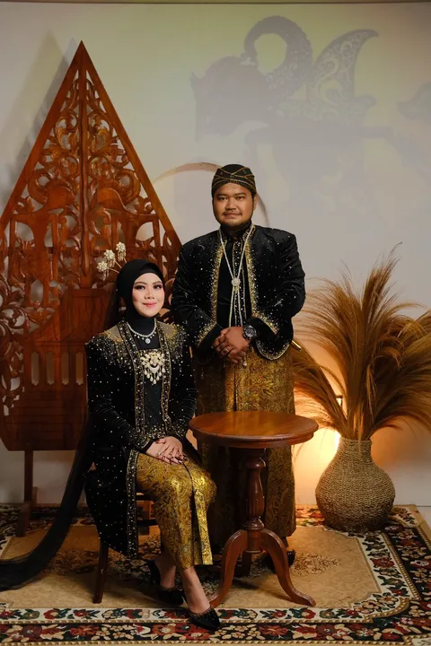 Foto sampul undangan Ibu Siti Juariah & Bapak Seno Djoko Kustanto, S.Pd.