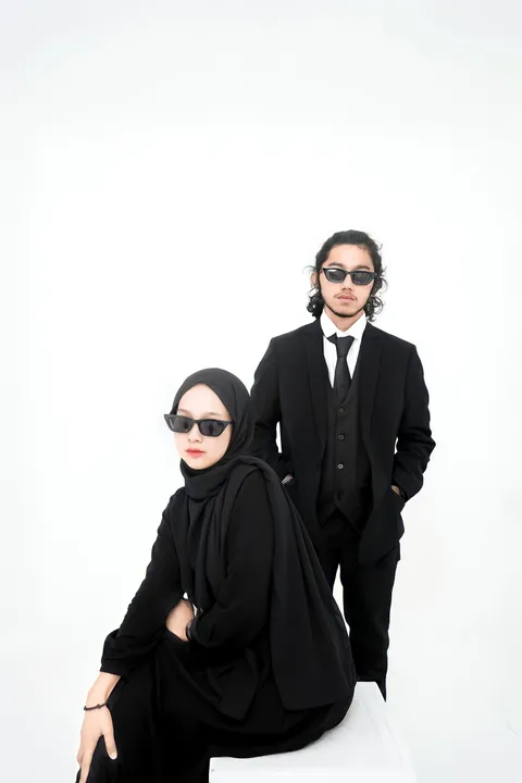 Foto sampul undangan Ria & Wahid