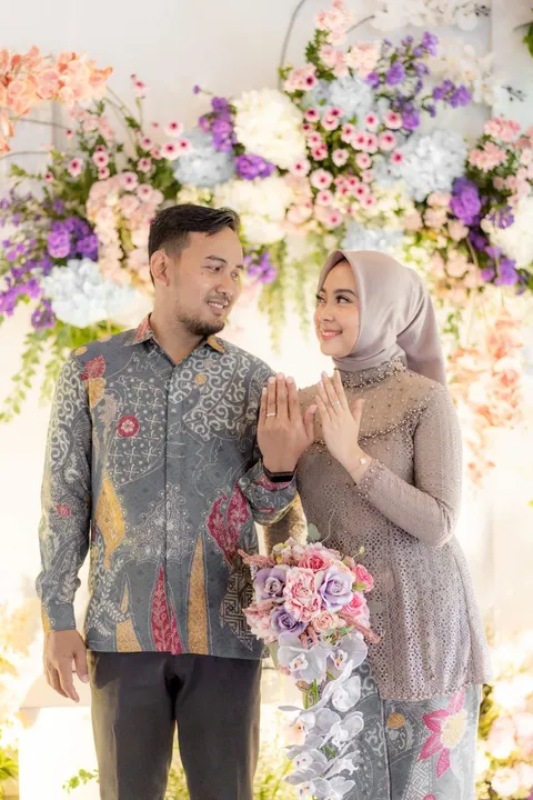 Foto sampul undangan Arif & Renanda