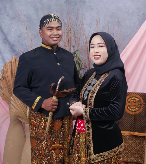 Foto sampul undangan Sandi & Yani