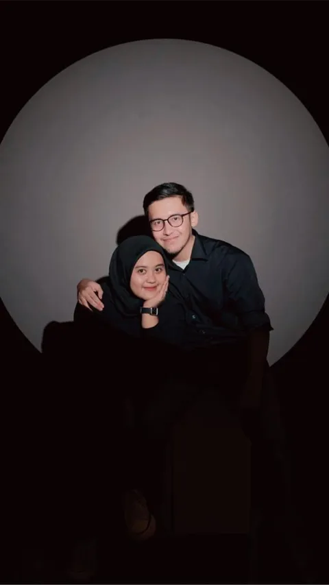 Foto sampul undangan Denis & Rani