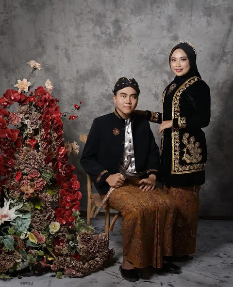 Foto sampul undangan Busaeri & Lutfi