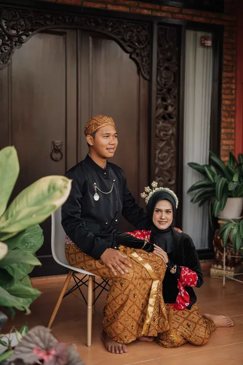 Foto sampul undangan Bayu & Oktika