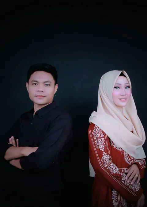 Foto sampul undangan Julian & Suci
