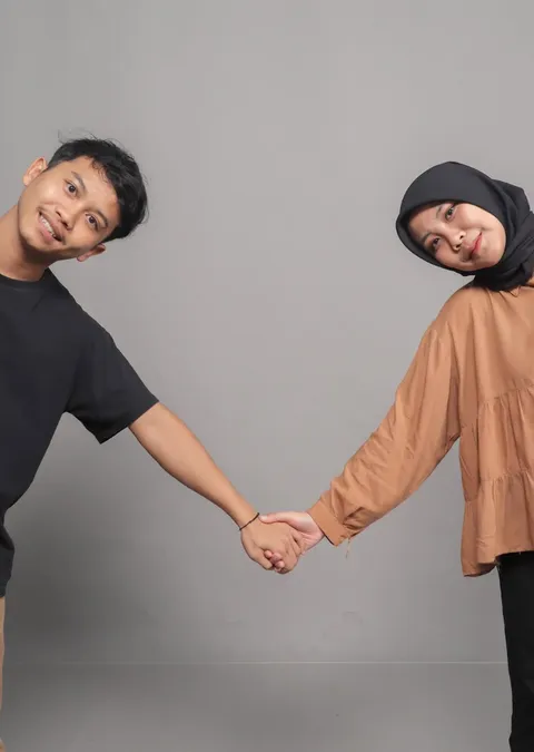 Foto sampul undangan Andin & Dhanu