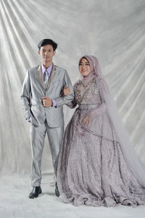 Foto sampul undangan Ade & Angga