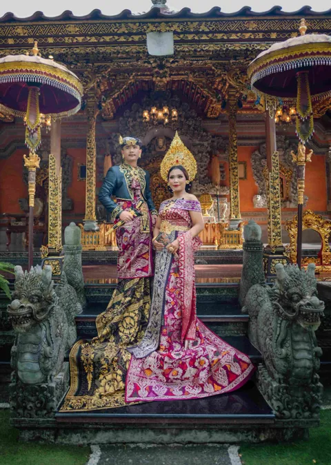 Foto sampul undangan Dewayu Diah Suryandari & Kadek Ariadi Putra
