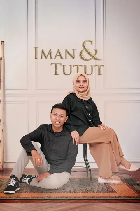 Foto sampul undangan Tutut & Iman