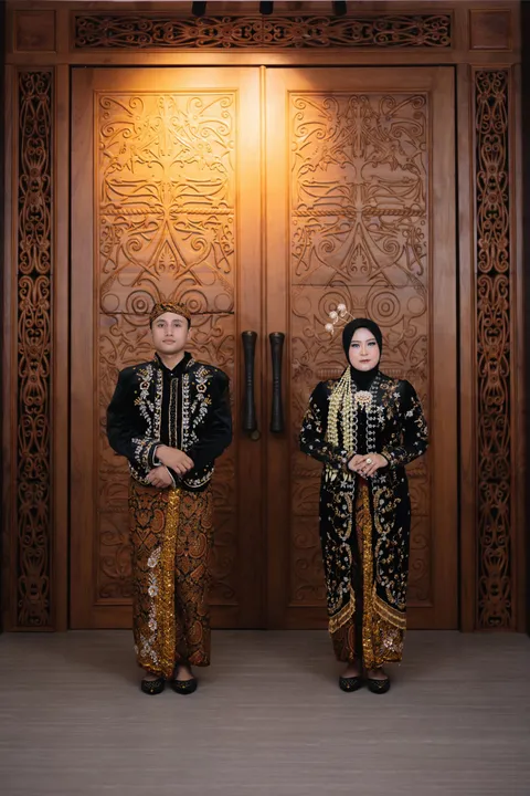 Foto sampul undangan Jatu & Fadiyah