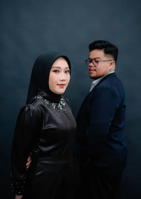 Foto sampul undangan Widya & Reza