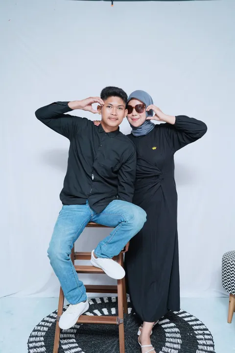 Foto sampul undangan Angga & Anita