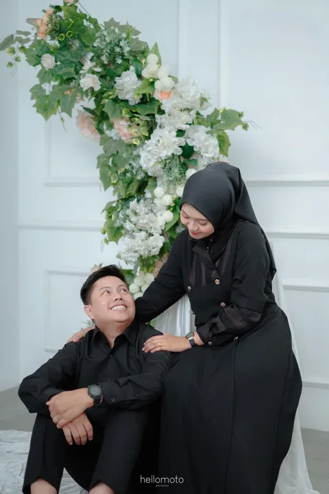 Foto sampul undangan Tina & Raihan