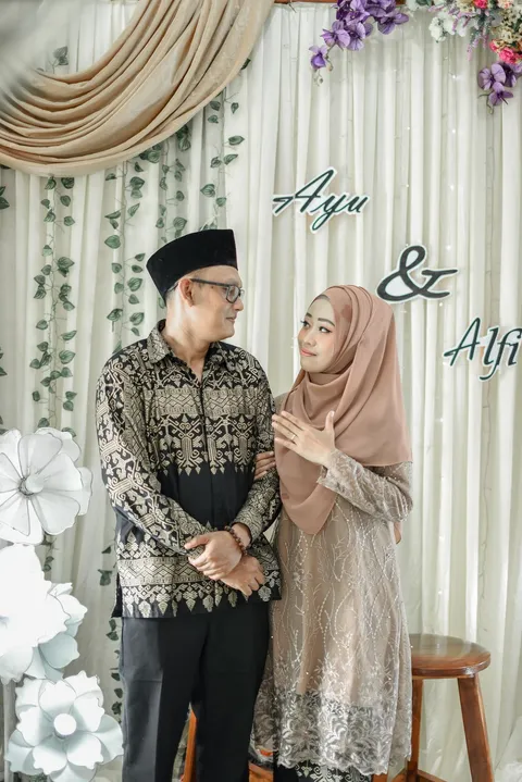 Foto sampul undangan Alfi & Ayu