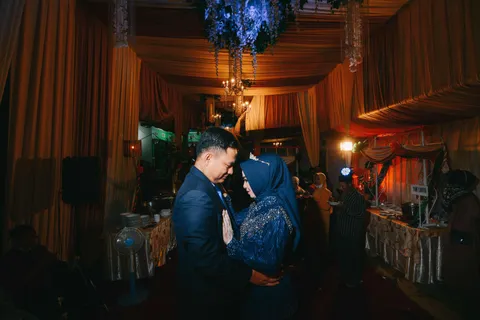 Foto sampul undangan Yani & Dini