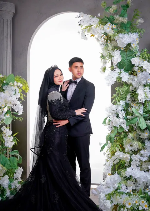 Foto sampul undangan Puput & Muhamad