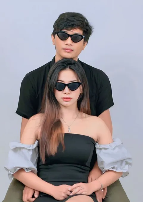 Foto sampul undangan Virki & Sherly