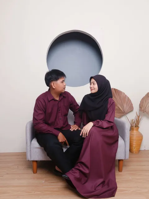 Foto sampul undangan Parhan & Misni